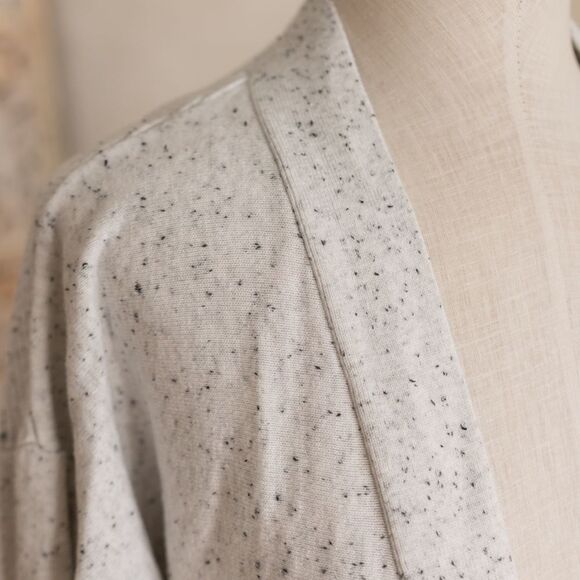 Avenue Gray Speckled‎ Open Front Sweater size 14/16 - Picture 4 of 13